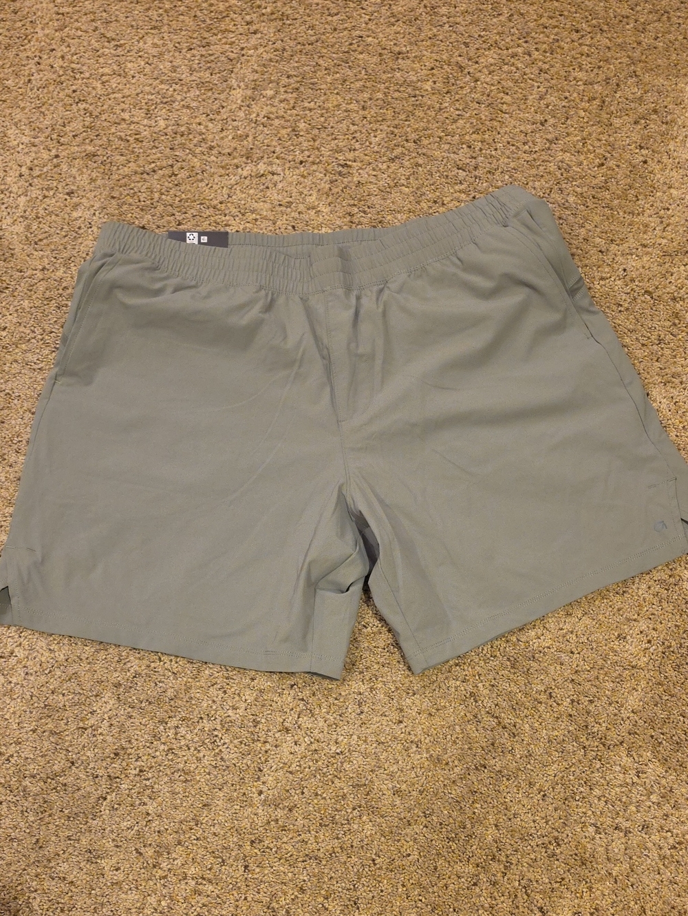 GAP Men's Olive Green Athletic Shorts